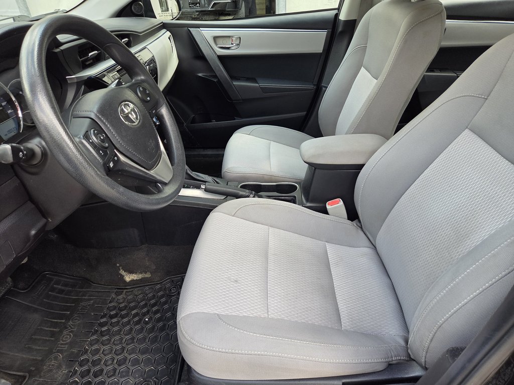 Toyota Corolla LE (A/C) 2015 à Mont-Laurier, Québec - 9 - w1024h768px