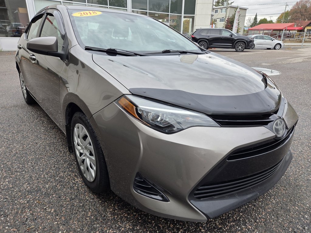 2018 Toyota Corolla LE (A/C) in Mont-Laurier, Quebec - 3 - w1024h768px