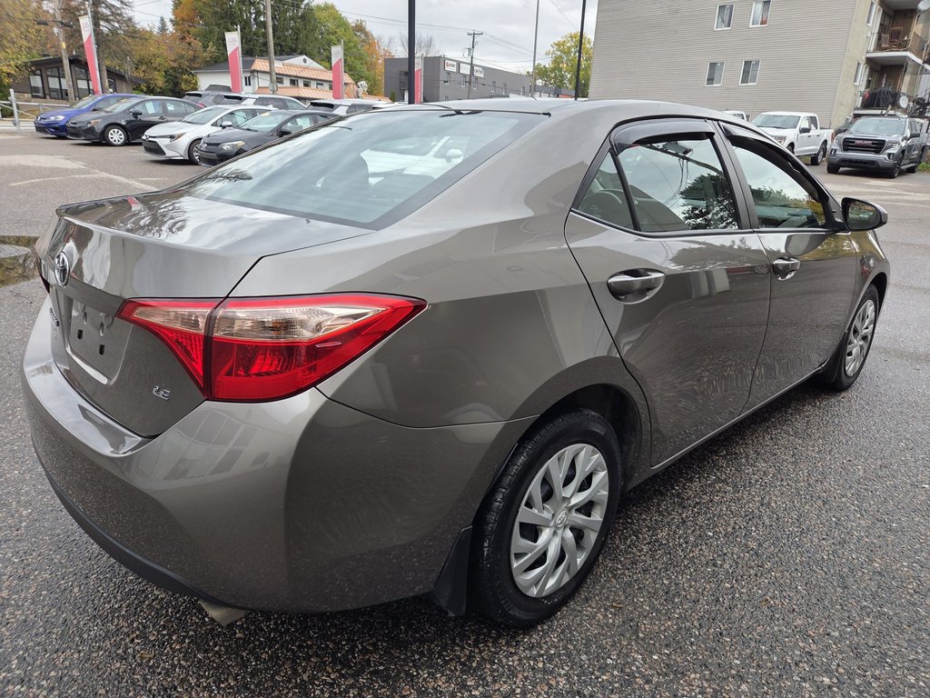 2018 Toyota Corolla LE (A/C) in Mont-Laurier, Quebec - 5 - w1024h768px