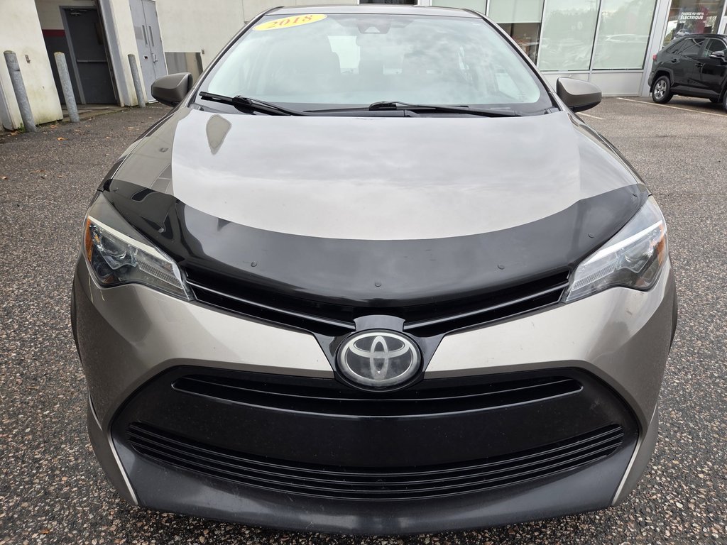 2018 Toyota Corolla LE (A/C) in Mont-Laurier, Quebec - 2 - w1024h768px