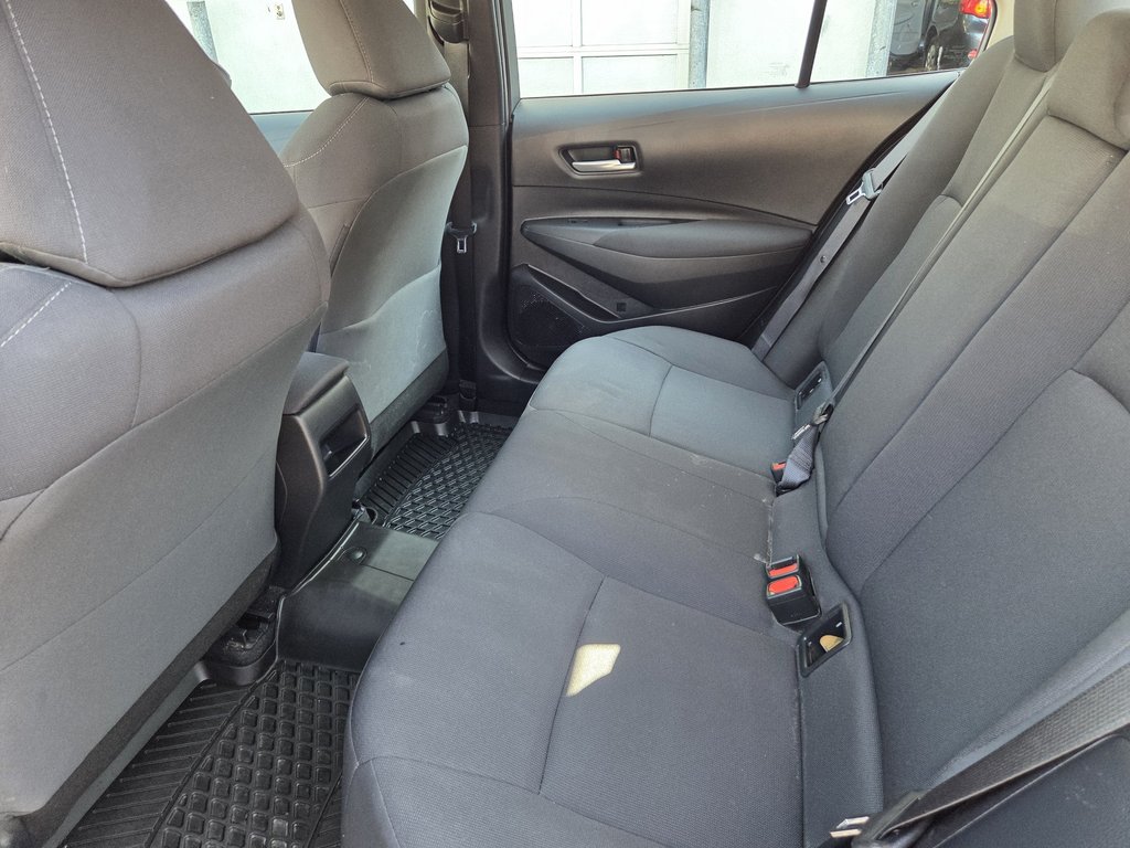 2021 Toyota Corolla Le (A/C) in Mont-Laurier, Quebec - 12 - w1024h768px