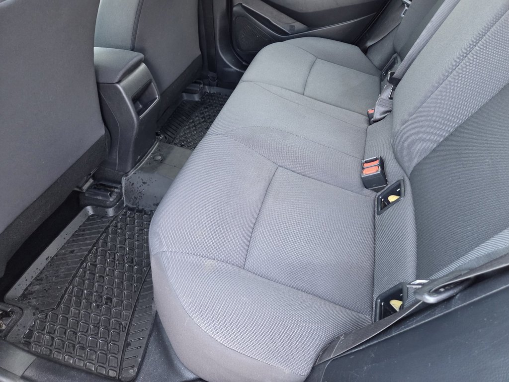 Toyota Corolla L (A/C) 2021 à Mont-Laurier, Québec - 11 - w1024h768px