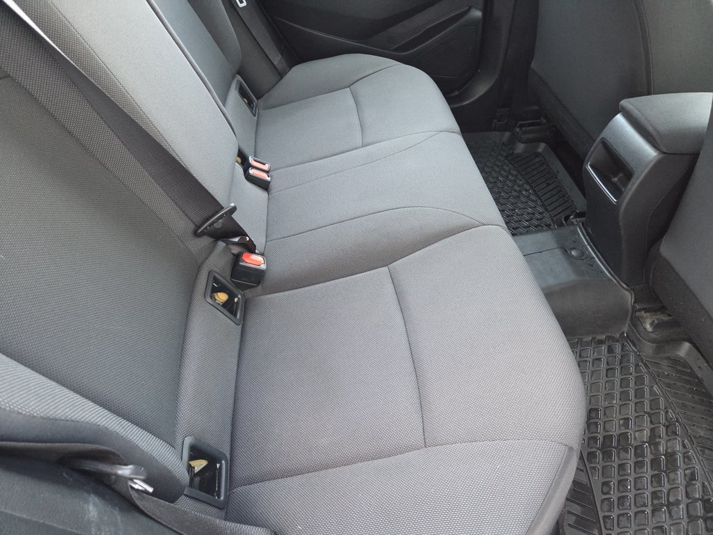 Toyota Corolla L (A/C) 2021 à Mont-Laurier, Québec - 12 - w1024h768px