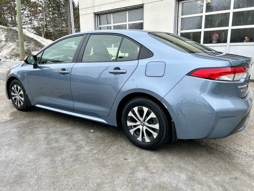 2022 Toyota Corolla Hybride in Mont-Laurier, Quebec - 7 - w1024h768px