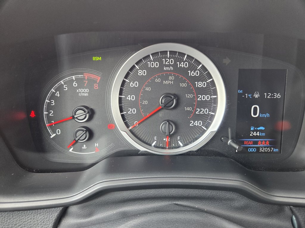 Toyota Corolla SE 2022 à Mont-Laurier, Québec - 15 - w1024h768px