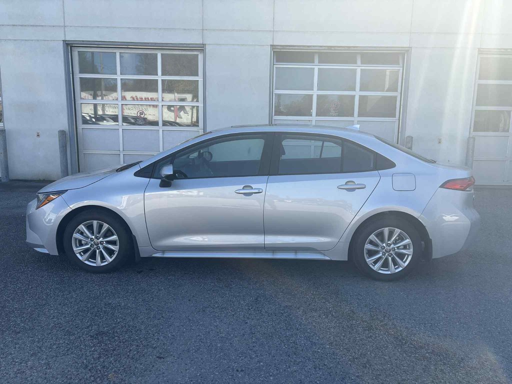 Toyota Corolla Le+ (A/C) 2025 à Mont-Laurier, Québec - 8 - w1024h768px
