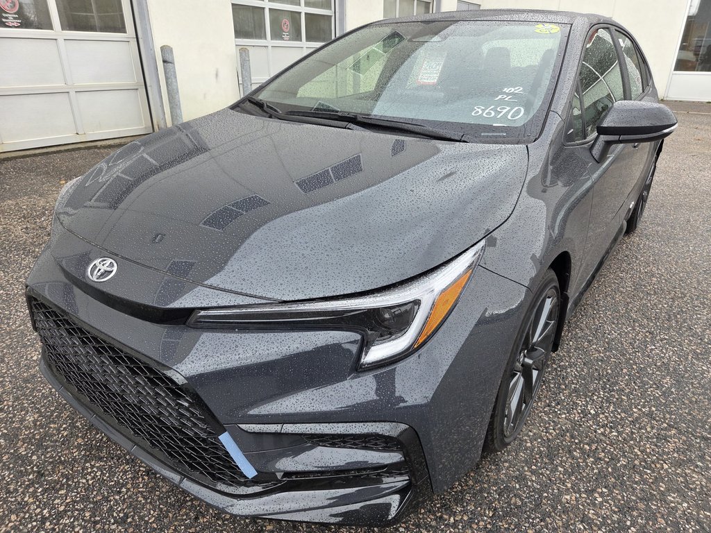 2026 Toyota COROLLA HYBRIDE SE in Mont-Laurier, Quebec - 1 - w1024h768px