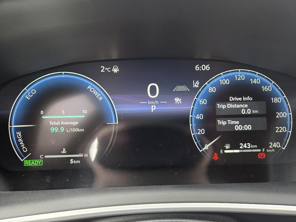 Toyota COROLLA HYBRIDE XSE 2026 à Mont-Laurier, Québec - 16 - w1024h768px