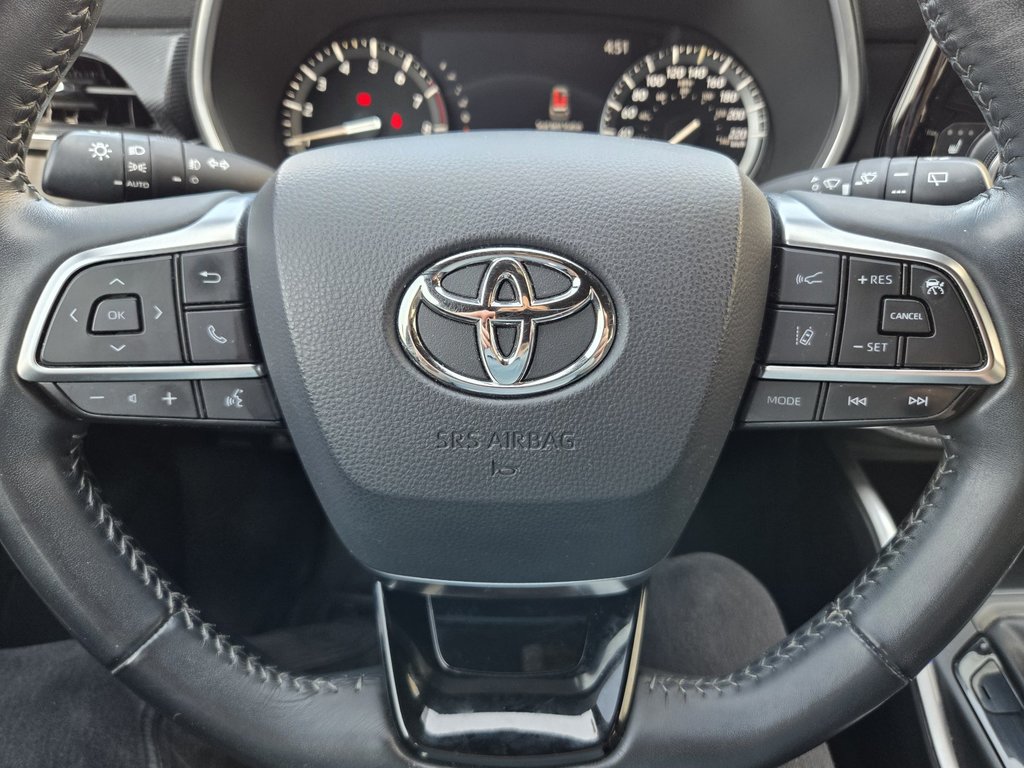 Toyota Highlander XSE (AWD) 2021 à Mont-Laurier, Québec - 21 - w1024h768px