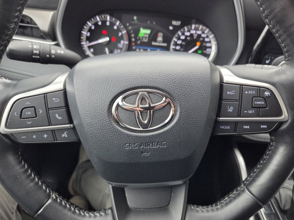 2022 Toyota Highlander XLE in Mont-Laurier, Quebec - 18 - w1024h768px