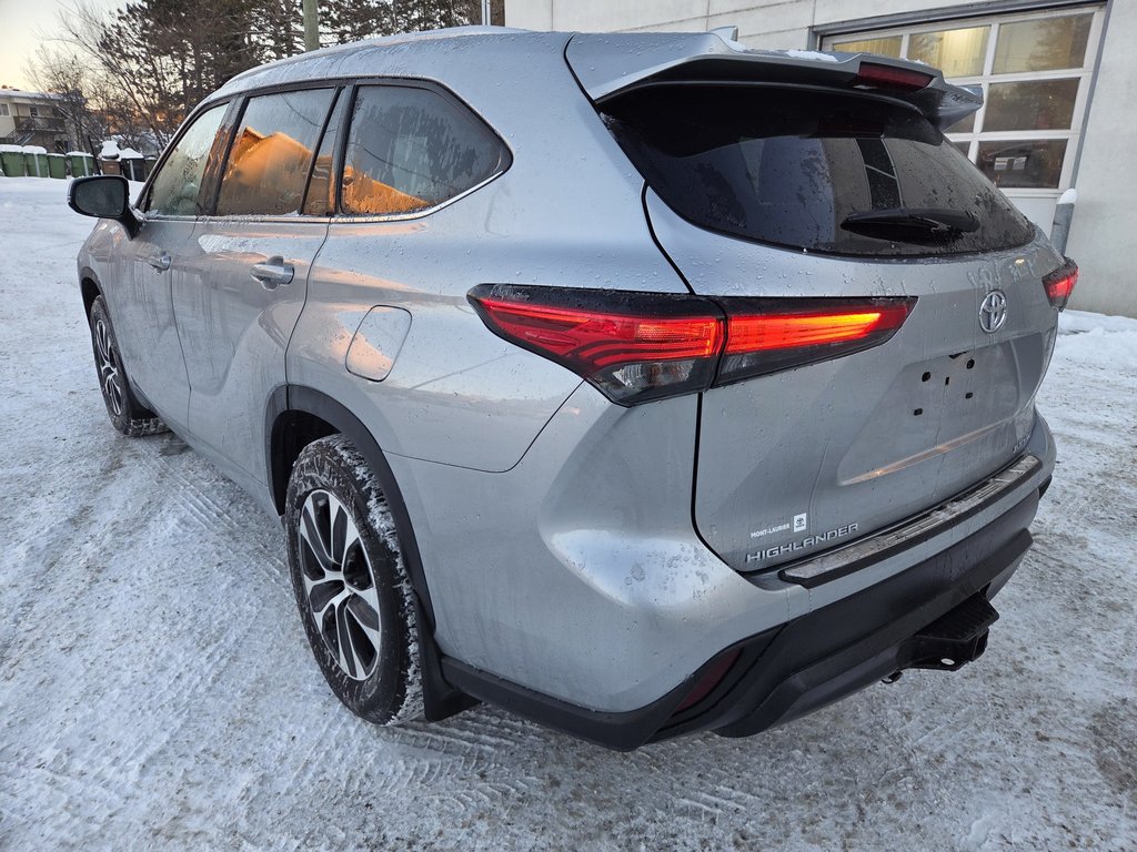 2022 Toyota Highlander XLE in Mont-Laurier, Quebec - 7 - w1024h768px
