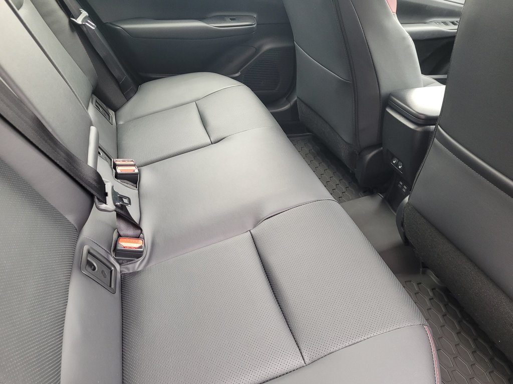 Toyota PRIUS HYBRIDE BRANCHABLE XSE 2025 à Mont-Laurier, Québec - 14 - w1024h768px