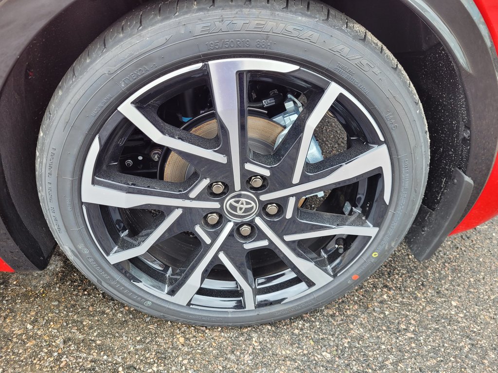 Toyota PRIUS HYBRIDE BRANCHABLE XSE 2025 à Mont-Laurier, Québec - 10 - w1024h768px
