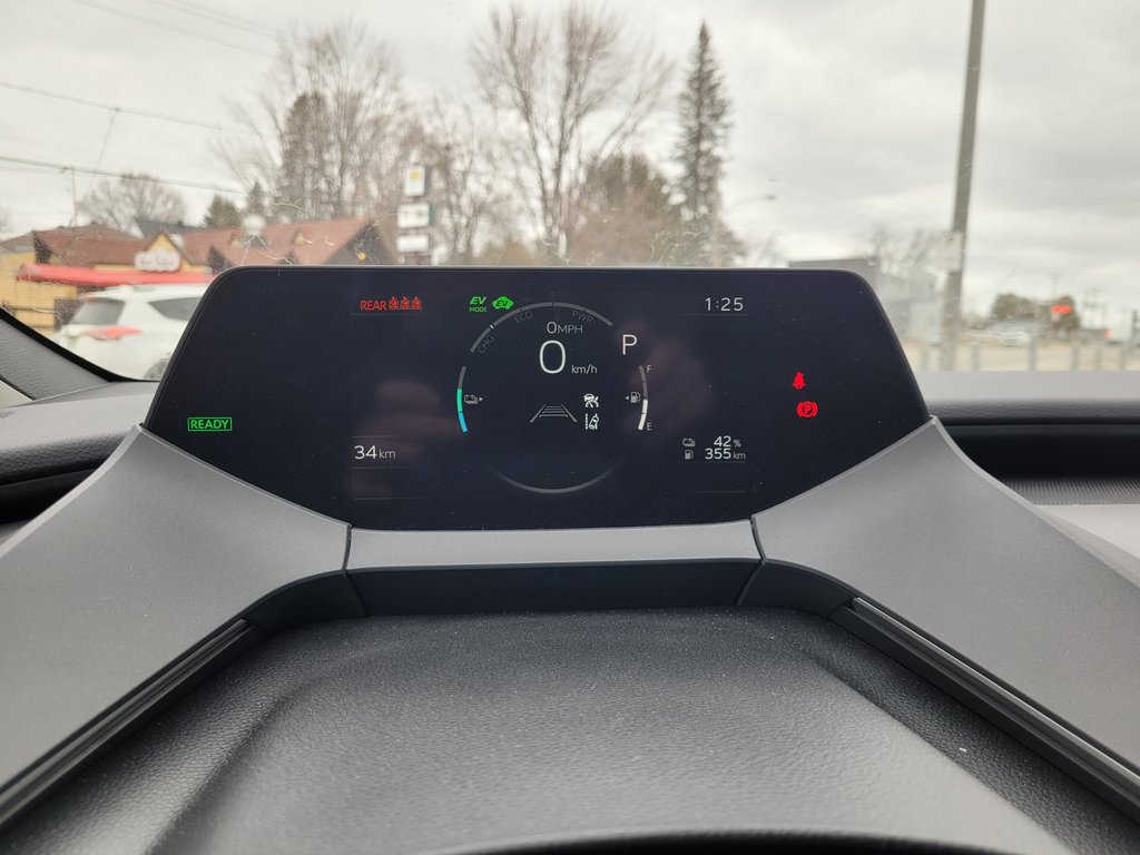 Toyota PRIUS HYBRIDE BRANCHABLE XSE 2025 à Mont-Laurier, Québec - 16 - w1024h768px