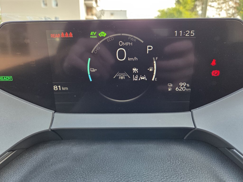 Toyota PRIUS HYBRIDE BRANCHABLE SE 2025 à Mont-Laurier, Québec - 19 - w1024h768px