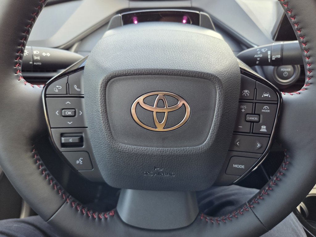 Toyota PRIUS HYBRIDE BRANCHABLE SE 2025 à Mont-Laurier, Québec - 18 - w1024h768px