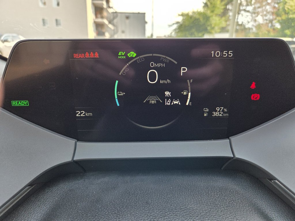 Toyota PRIUS HYBRIDE BRANCHABLE XSE 2025 à Mont-Laurier, Québec - 19 - w1024h768px