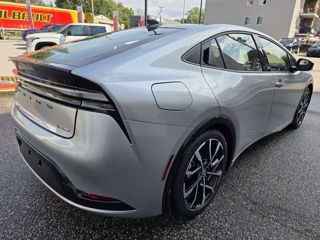 Toyota PRIUS HYBRIDE BRANCHABLE XSE 2025 à Mont-Laurier, Québec - 5 - w1024h768px