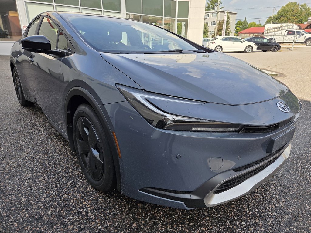 Toyota PRIUS HYBRIDE BRANCHABLE SE 2026 à Mont-Laurier, Québec - 3 - w1024h768px