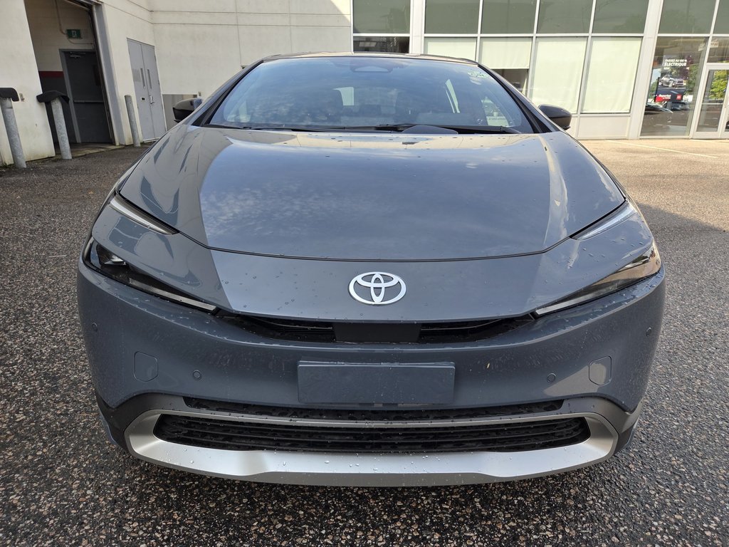 Toyota PRIUS HYBRIDE BRANCHABLE SE 2026 à Mont-Laurier, Québec - 2 - w1024h768px