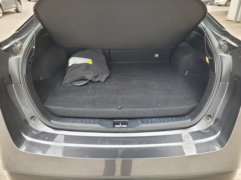 2019 Toyota PRIUS PRIME in Mont-Laurier, Quebec - 7 - w1024h768px