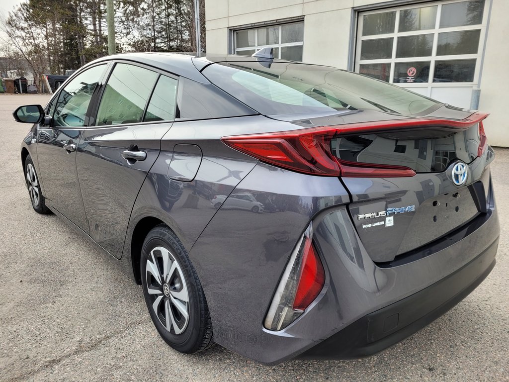 2019 Toyota PRIUS PRIME in Mont-Laurier, Quebec - 8 - w1024h768px