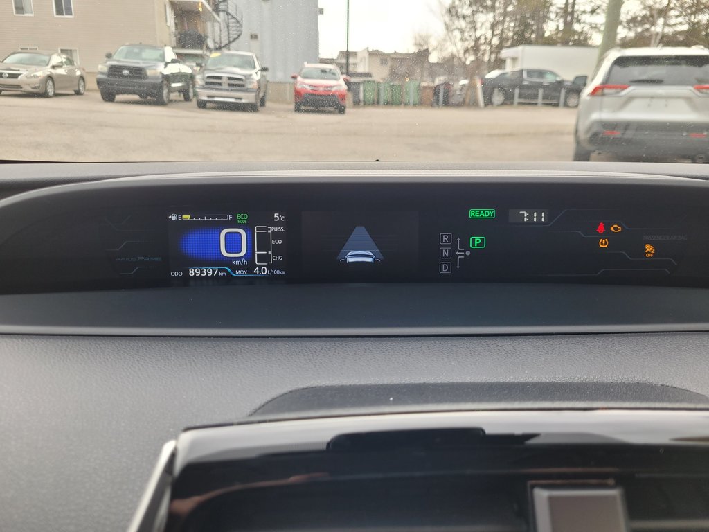 2019 Toyota PRIUS PRIME in Mont-Laurier, Quebec - 18 - w1024h768px