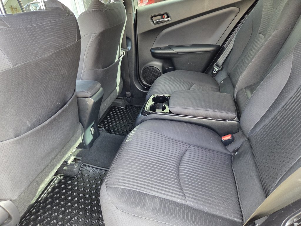 Toyota PRIUS PRIME BASE 2019 à Mont-Laurier, Québec - 12 - w1024h768px