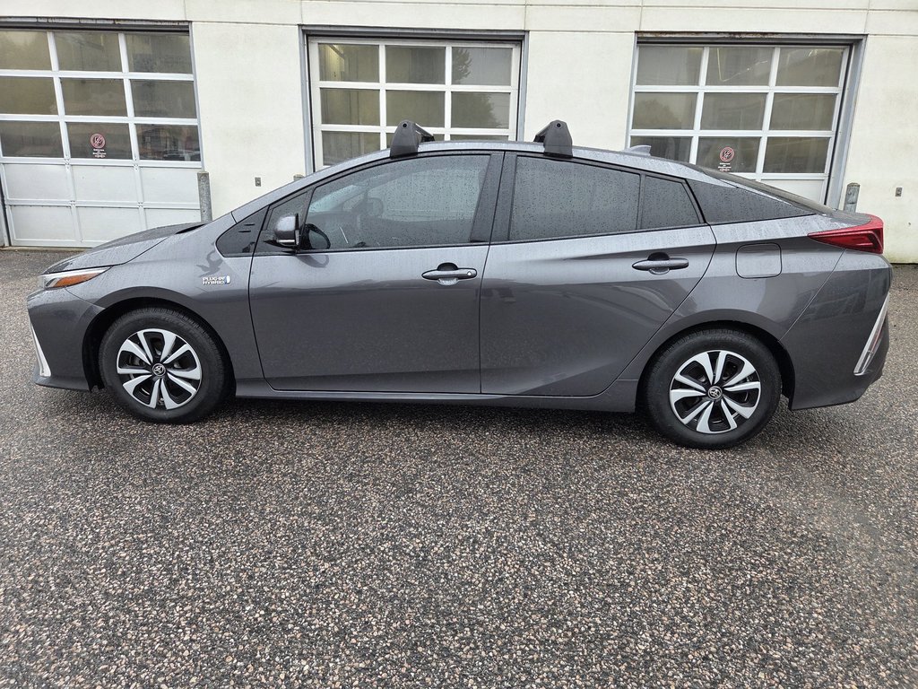2019 Toyota PRIUS PRIME BASE in Mont-Laurier, Quebec - 9 - w1024h768px