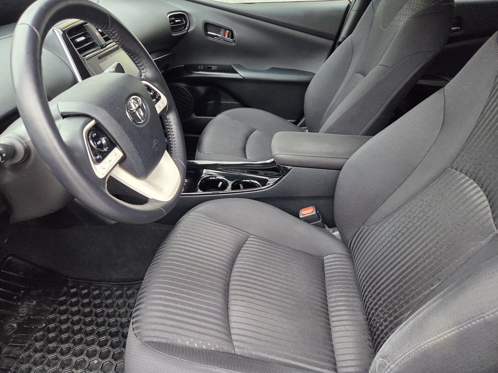 2019 Toyota PRIUS PRIME BASE in Mont-Laurier, Quebec - 10 - w1024h768px