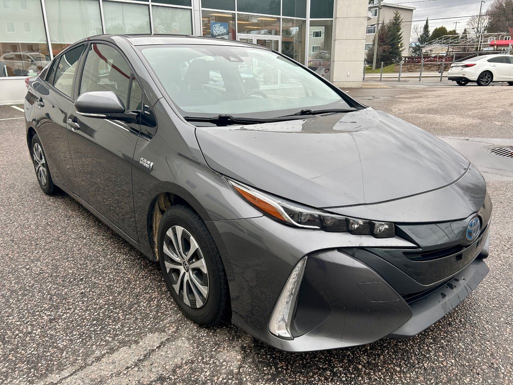 2020 Toyota PRIUS PRIME Upgrade in Mont-Laurier, Quebec - 3 - w1024h768px