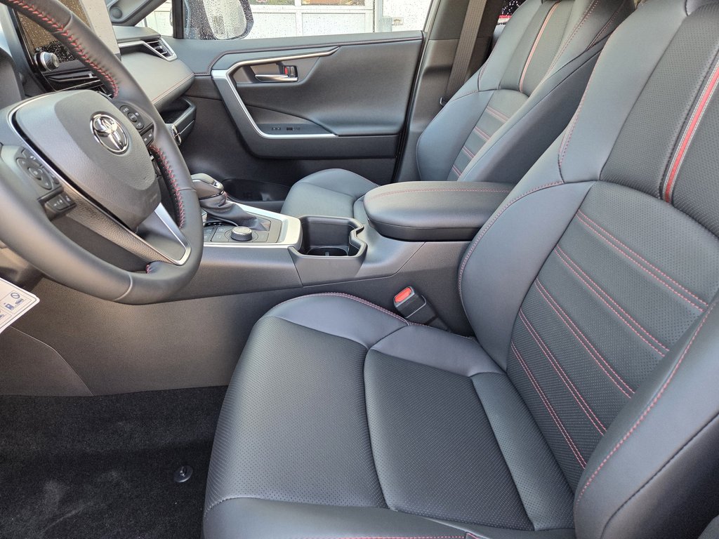 2025 Toyota RAV4 HYBRIDE RECHARGEABLE XSE in Mont-Laurier, Quebec - 9 - w1024h768px