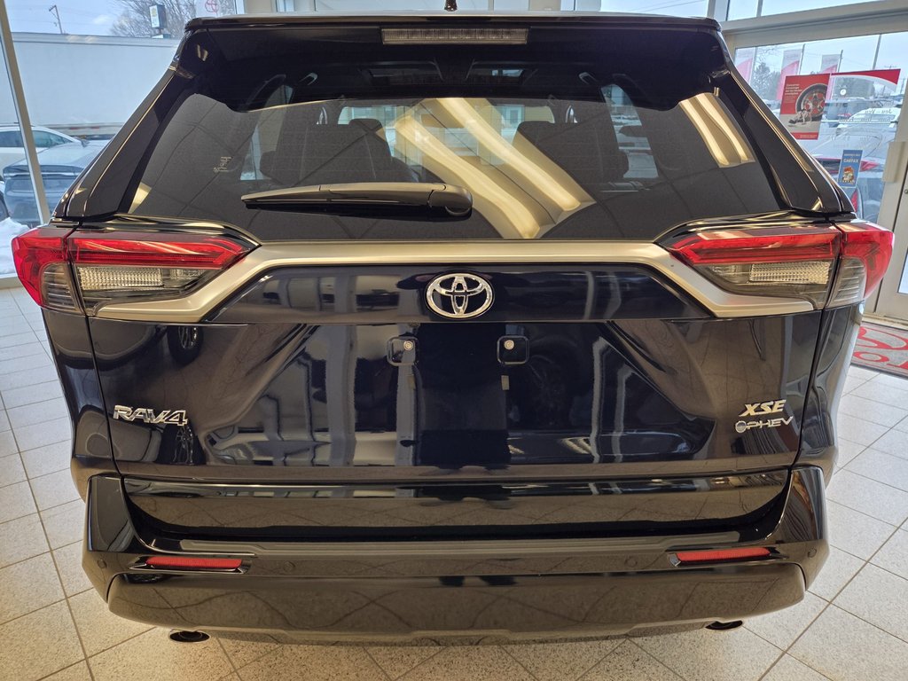Toyota RAV4 HYBRIDE RECHARGEABLE XSE 2025 à Mont-Laurier, Québec - 5 - w1024h768px