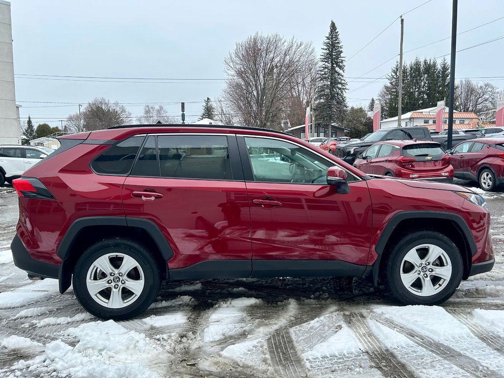 2019 Toyota RAV4 XLE (AWD) in Mont-Laurier, Quebec - 4 - w1024h768px