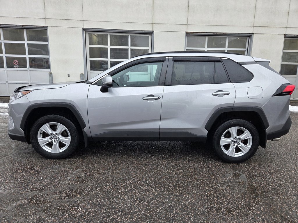2019 Toyota RAV4 XLE AWD in Mont-Laurier, Quebec - 8 - w1024h768px