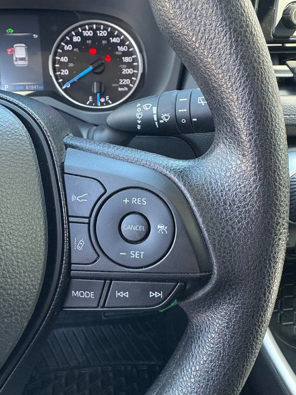 2021 Toyota RAV4 Hybride LE (AWD) in Mont-Laurier, Quebec - 22 - w1024h768px