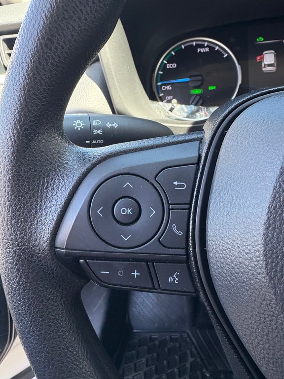 2021 Toyota RAV4 Hybride LE (AWD) in Mont-Laurier, Quebec - 21 - w1024h768px