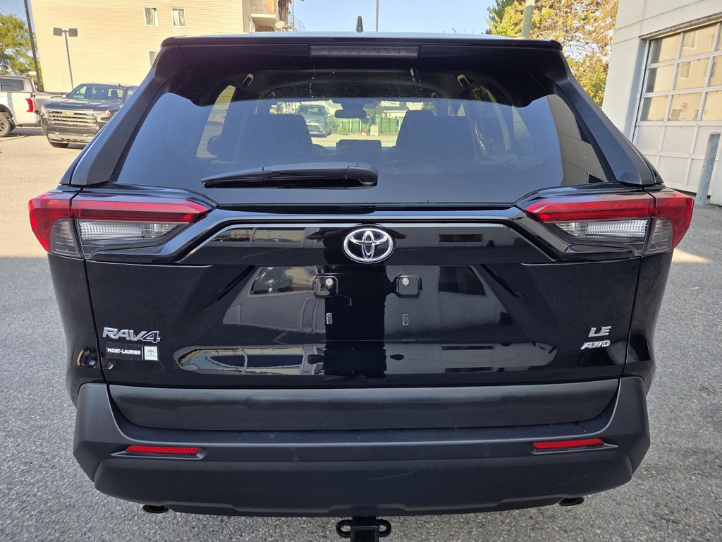 2021 Toyota RAV4 LE (AWD) in Mont-Laurier, Quebec - 6 - w1024h768px