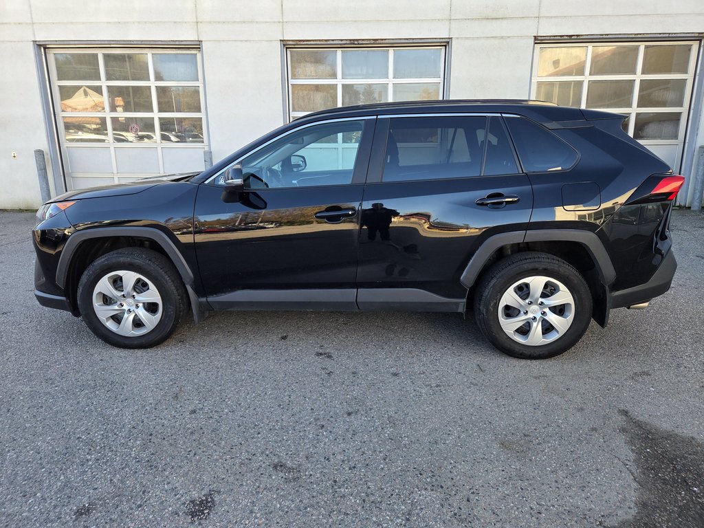 Toyota RAV4 LE AWD 2021 à Mont-Laurier, Québec - 8 - w1024h768px