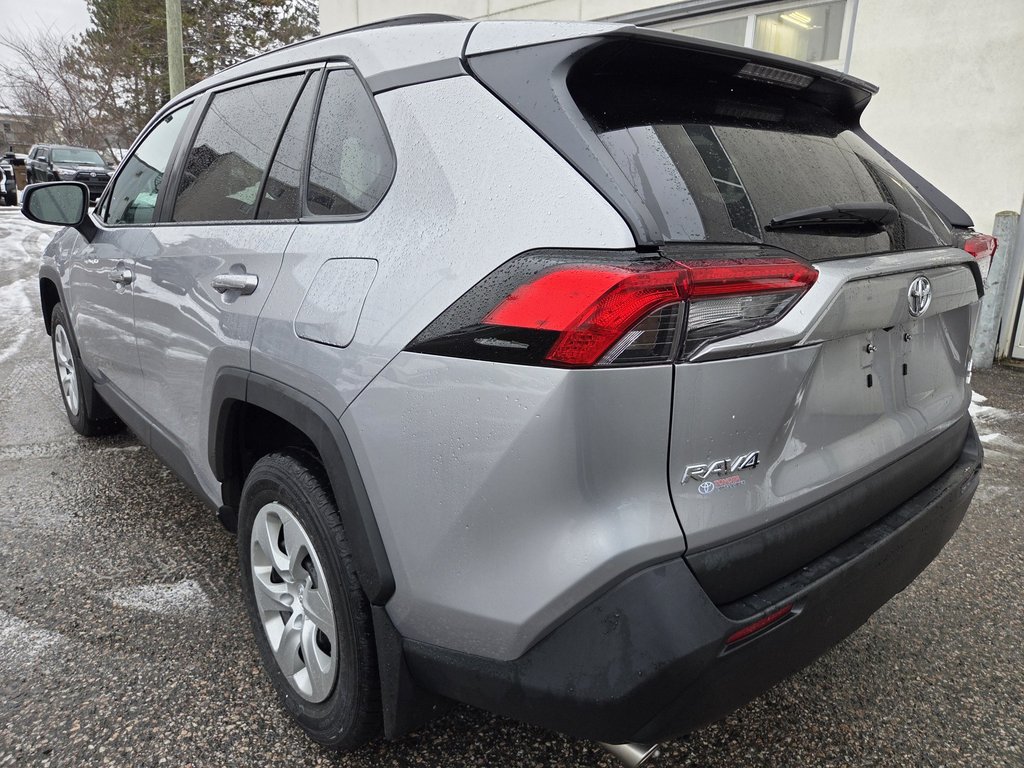 Toyota RAV4 LE AWD 2021 à Mont-Laurier, Québec - 7 - w1024h768px