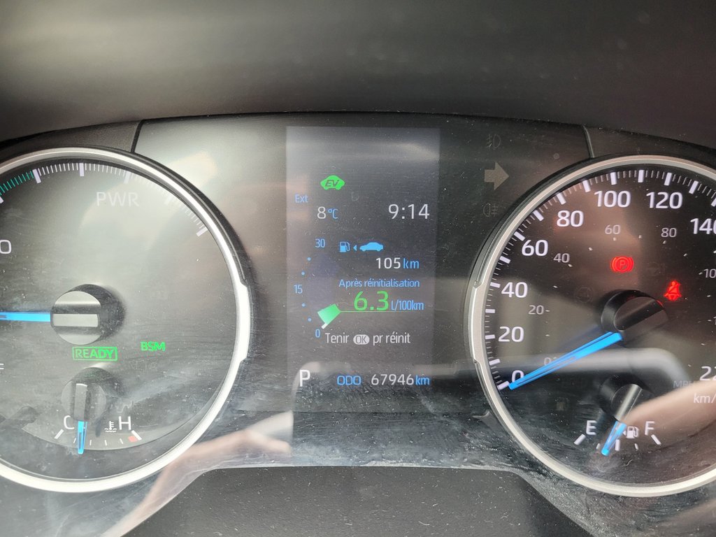 Toyota RAV4 Hybride LE (AWD) 2022 à Mont-Laurier, Québec - 19 - w1024h768px