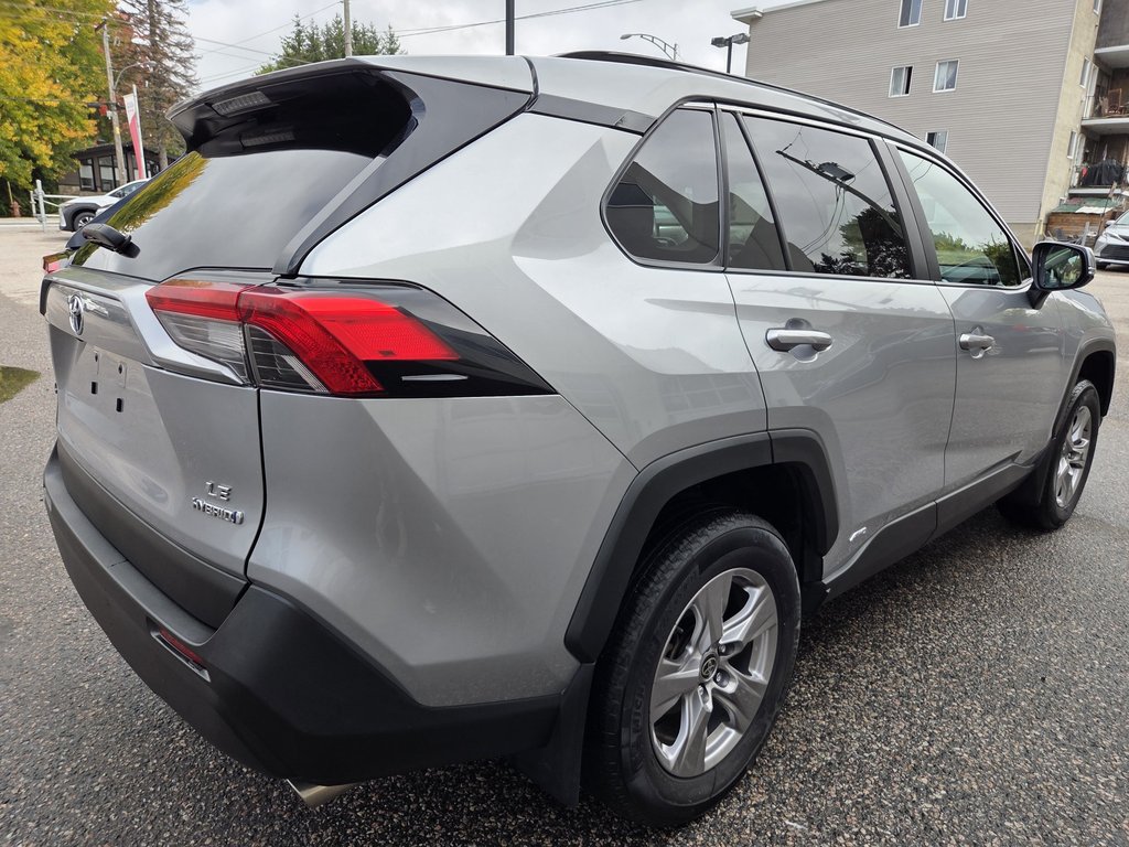 2023 Toyota RAV4 LE (AWD) in Mont-Laurier, Quebec - 5 - w1024h768px