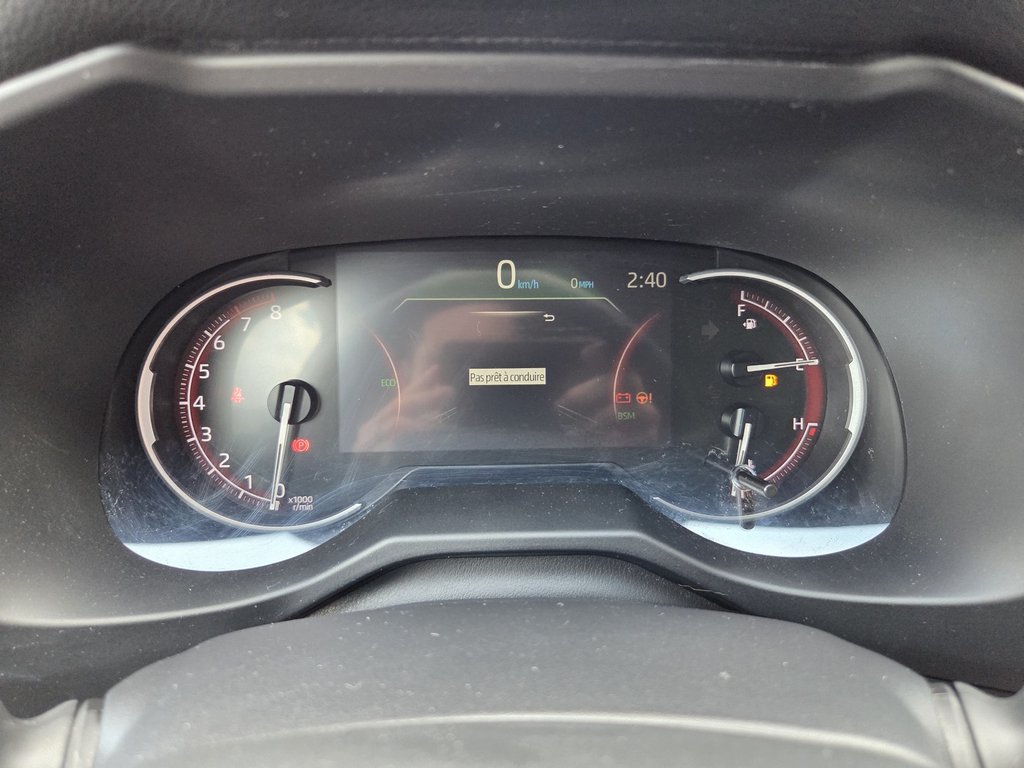 Toyota RAV4 LE (AWD) 2024 à Mont-Laurier, Québec - 18 - w1024h768px