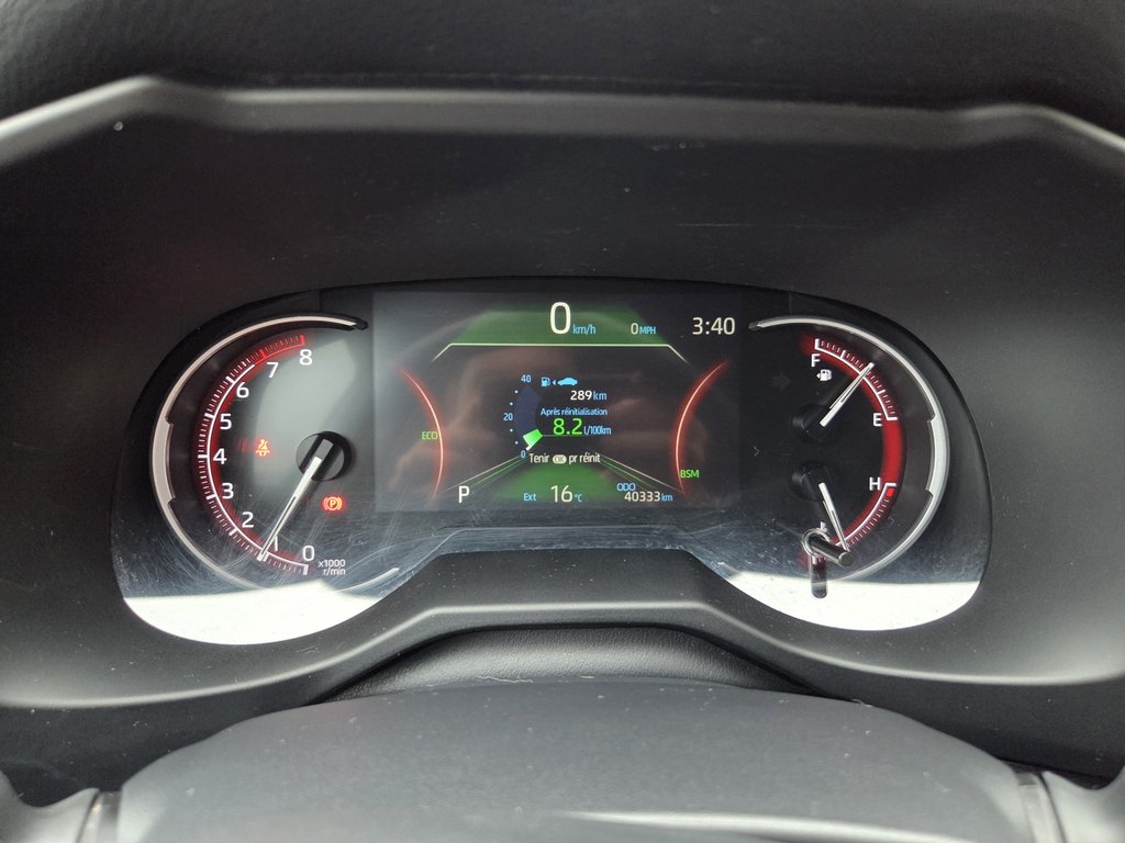 2024 Toyota RAV4 LE (AWD) in Mont-Laurier, Quebec - 19 - w1024h768px
