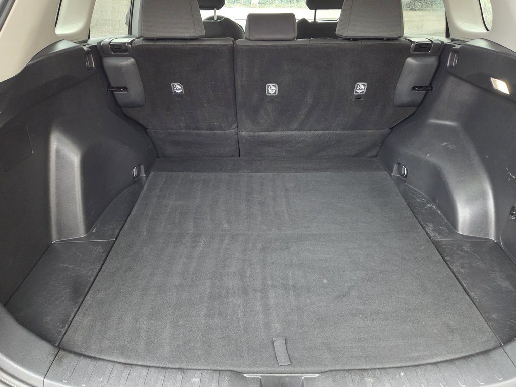 2024 Toyota RAV4 LE (AWD) in Mont-Laurier, Quebec - 7 - w1024h768px