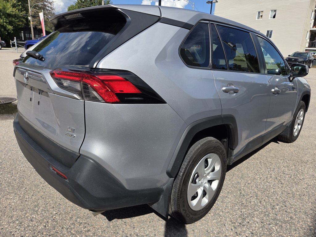 Toyota RAV4 LE (AWD) 2024 à Mont-Laurier, Québec - 5 - w1024h768px