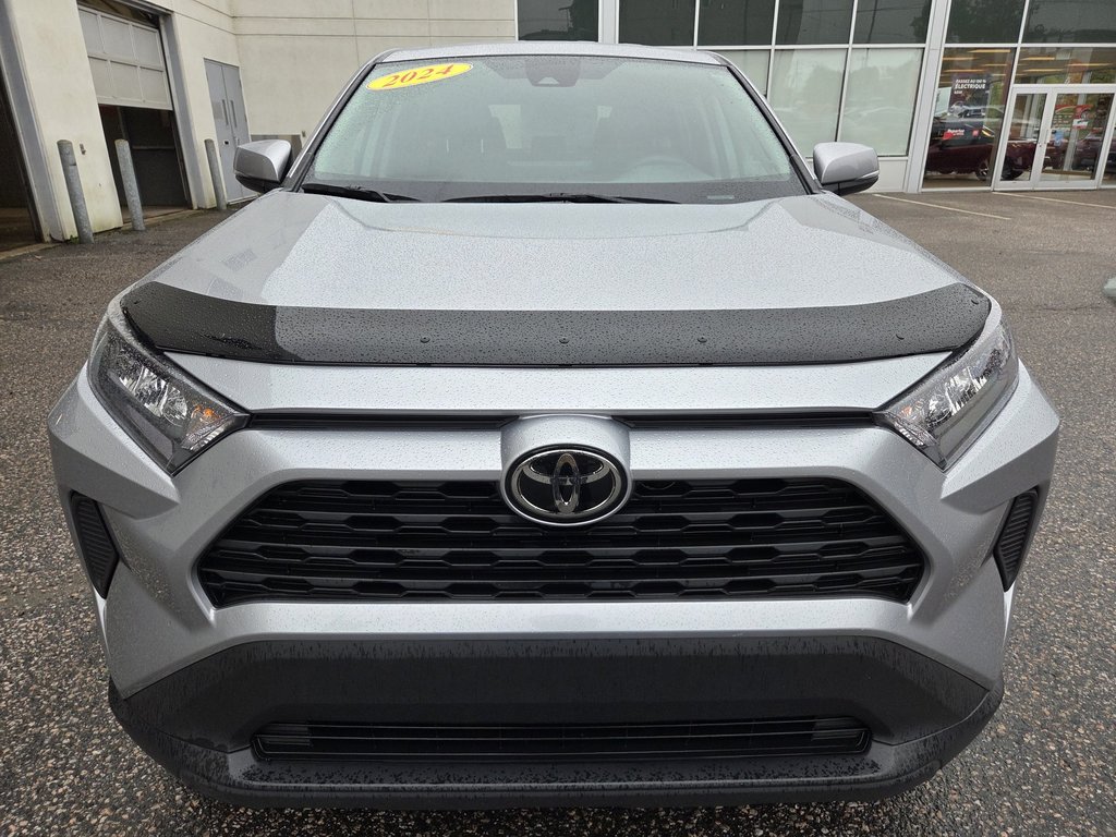 2024 Toyota RAV4 LE (AWD) in Mont-Laurier, Quebec - 2 - w1024h768px
