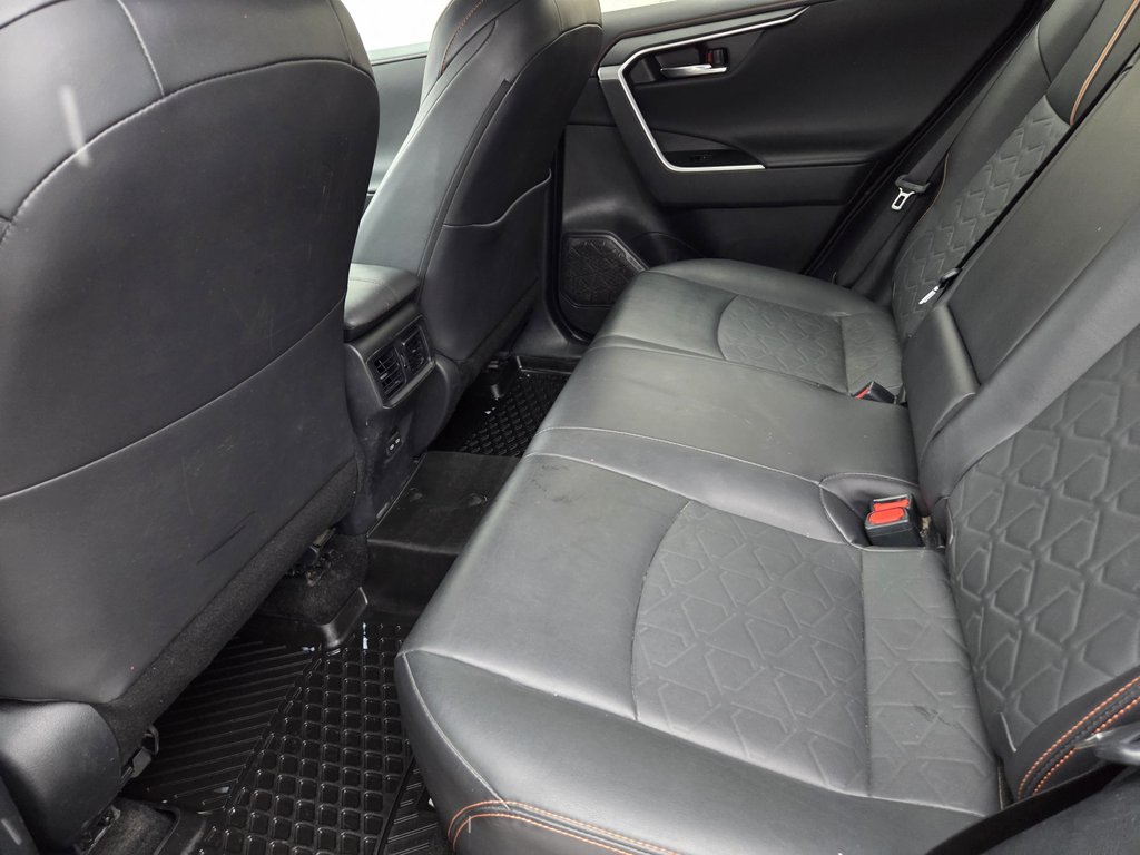 2024 Toyota RAV4 Trail in Mont-Laurier, Quebec - 12 - w1024h768px