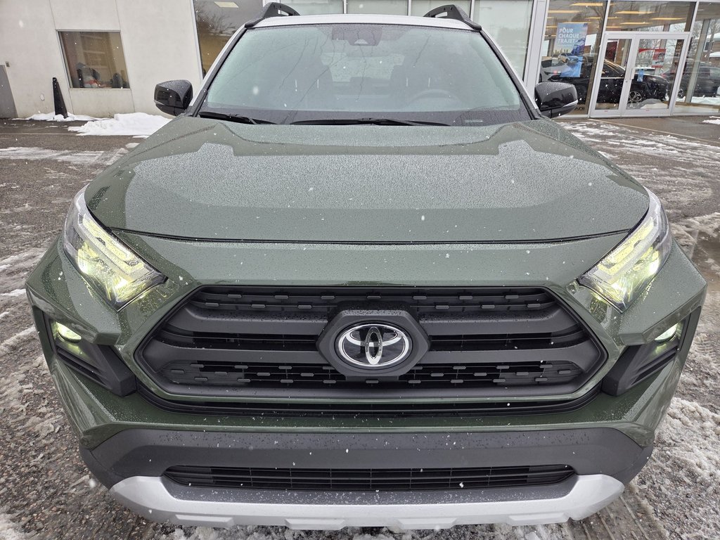 2024 Toyota RAV4 Trail in Mont-Laurier, Quebec - 2 - w1024h768px