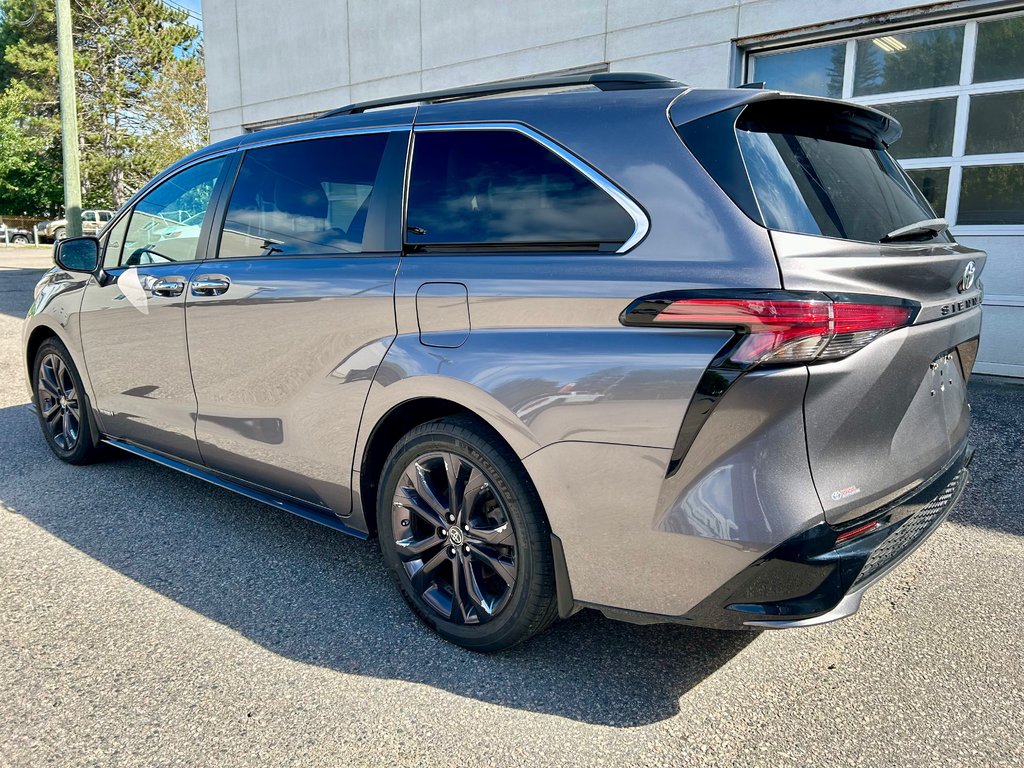 2021 Toyota Sienna XSE in Mont-Laurier, Quebec - 8 - w1024h768px